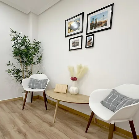 Encantador Junto Al Ayuntamiento *